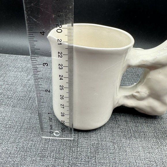 Vintage Ceramic Cow Milk Pitcher Creamer Jug Country Cow Decor Farmhouse Rare - Picture 7 of 9